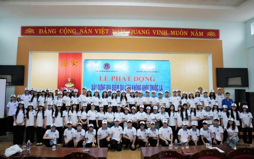 Lễ phát động “Xây dựng địa điểm du lịch không khói thuốc lá”