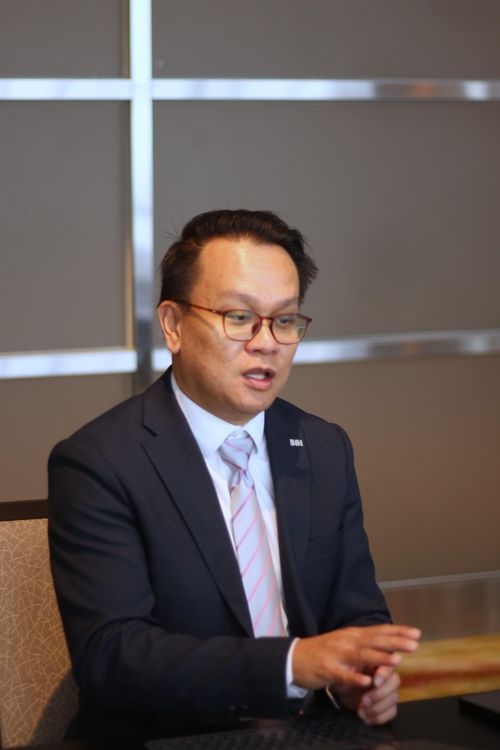 TS Chow đánh giá Tốc độ tăng trưởng và dư địa lớn của y tế Việt Nam đang tạo ra sức hút mạnh mẽ.