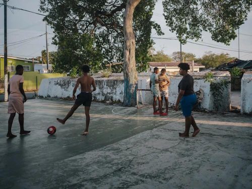 Từ những sân bóng nhỏ ven biển, giấc mơ World Cup dần lớn lên tại Curaçao