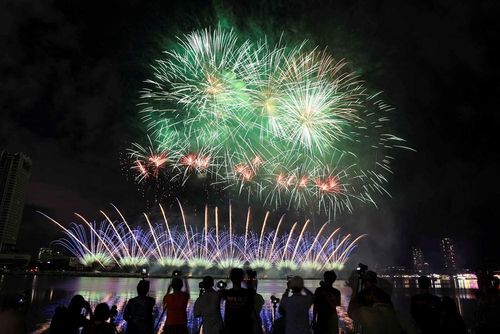 Màn trình diễn pháo hoa của đội Đà Nẵng