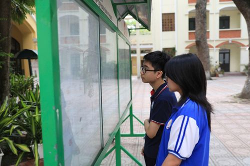 Các em xem số báo danh tại điểm thi Trường THPT Phan Đình Phùng.