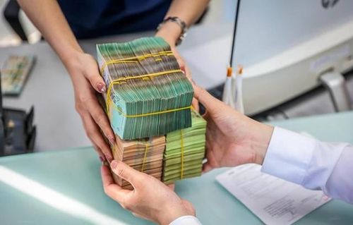 Tín dụng ngân hàng vẫn đang giữ vai trò là "mạch máu" dẫn vốn chủ lực.