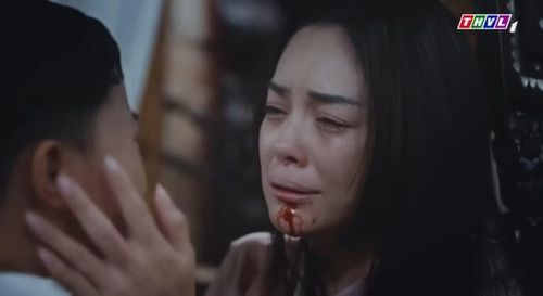 Cái chết của Ngọc Mai trở thành nút thắt lớn mở ra chuỗi biến cố của phim.