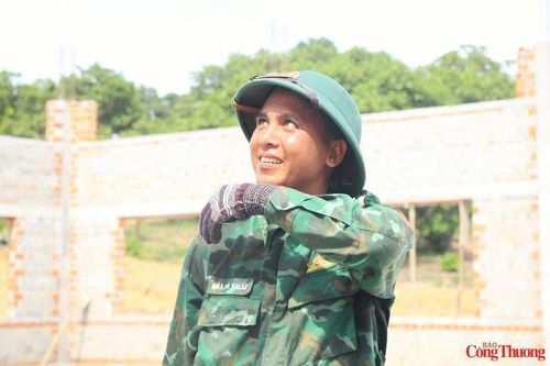 Đây không chỉ là nhiệm vụ chính trị mà còn là trách nhiệm, tình cảm của cán bộ, chiến sĩ Bộ đội Biên phòng đối với đồng bào vùng biên giới; góp phần đẩy nhanh tiến độ xây dựng trường học, đáp ứng nhu cầu học tập, sinh hoạt của con em đồng bào các dân tộc nơi đây.
