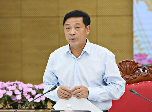 Phó Chủ tịch Thường trực UBND tỉnh Lâm Đồng Lê Trọng Yên nhấn mạnh: Chỉ khi người dân thực sự là chủ thể trung tâm, các giải pháp xanh mới có thể đi vào cuộc sống và phát huy hiệu quả bền vững lâu dài