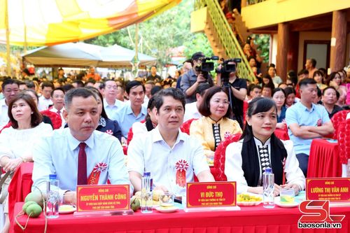 Các đại biểu dự Ngày hội.