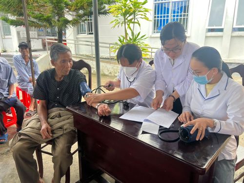 Hàng nghìn người dân trên địa bàn tỉnh đã được khám sàng lọc giúp phát hiện sớm bệnh tật