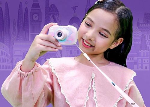 Máy ảnh mini là lựa chọn mới mẻ của nhiều phụ huynh. (Ảnh: MyKingdom)