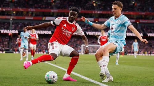 Saka là niềm hy vọng của Arsenal trên hàng công trong các trận đấu lớn. (Ảnh: Reuters)