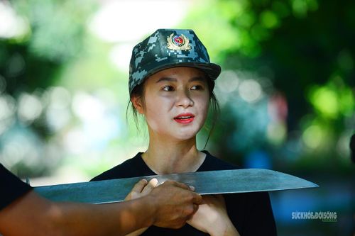 Những tháng ngày huấn luyện tân binh cùng môi trường rèn luyện khắc nghiệt đã tôi luyện cho cô gái xứ Lạng ý chí bền bỉ và tinh thần vượt khó.