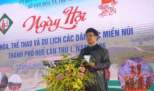 Ông Phan Thanh Hải, Giám đốc Sở VHTT TP. Huế phát biểu khai mạc Ngày hội. Ảnh: L.H
