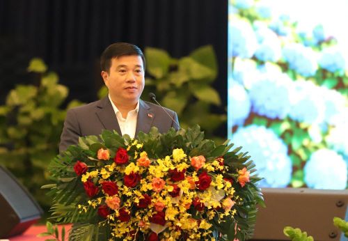 Ông Y Thanh Hà Niê Kđăm, Bí thư Tỉnh Ủy Lâm Đồng phát biểu khai mạc