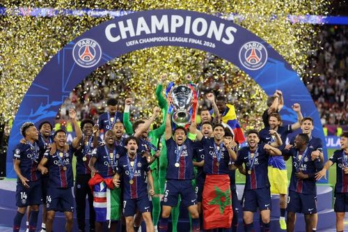 Chùm ảnh: Thắng Arsenal bằng 'đấu súng', PSG bảo vệ ngôi vương Champions League