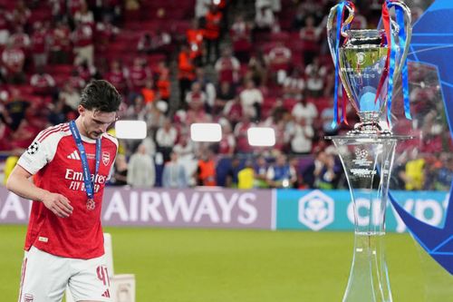 Vinh quang lại từ chối Arsenal. Ảnh: F.R