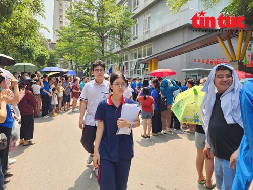 Một số em đánh giá đề thi bám sát chương trình.