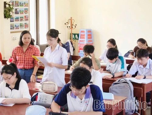 Trường THCS Lê Quý Đôn không ngừng đổi mới phương pháp dạy học, tạo môi trường học tập tích cực cho học sinh.