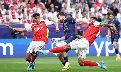 PSG đẩy nhanh nhịp độ chơi bóng. (Ảnh: Reuters)