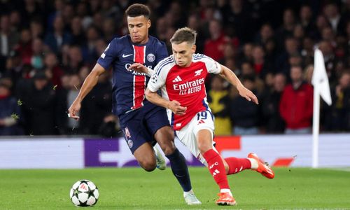 PSG từng thắng Arsenal 2 lần ở bán kết Champions League mùa trước.