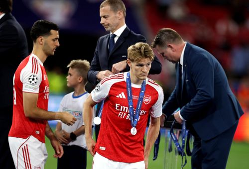 Martin Odegaard không thi đấu đủ 90 phút.