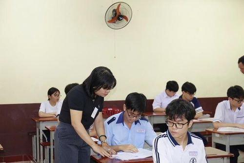 Kỳ thi tuyển sinh lớp 10 tại TPHCM sẽ diễn ra vào ngày 1-2/6. Ảnh: NM.