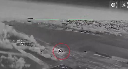 Mặc dù vậy, hiệu quả trận đánh không được như phía Kyiv mong đợi, khi 2 máy bay thuộc dòng Tu-142 bị tấn công bởi Lực lượng Hệ thống Không người lái Ukraine thực chất đã trong tình trạng "nằm đất dài hạn" từ năm 2011 tại Nhà máy Hàng không Taganrog.