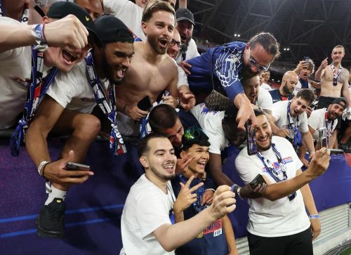  PSG không còn là dự án đang trên đường hoàn thiện, mà đã trở thành một trong những quyền lực lớn nhất của bóng đá hiện đại. 