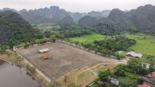 Một góc Di tích quốc gia đặc biệt Cố đô Hoa Lư nhìn từ trên cao