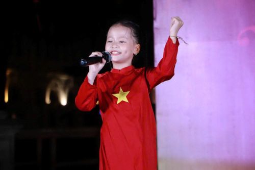 Các giọng ca nhí tại chương trình
