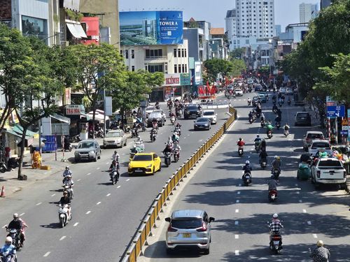 Những hành vi vi phạm tưởng chừng nhỏ như vượt đèn đỏ, sử dụng điện thoại khi lái xe hay đi ngược chiều có thể tạo ra hệ lụy lớn đối với an toàn giao thông và cộng đồng.
