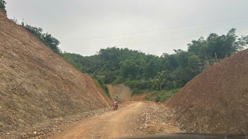 Triển khai xây dựng hạ tầng, tái định cư cho người dân