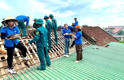 Chương trình hỗ trợ nhà ở đang lan tỏa tinh thần tương thân tương ái và truyền thống "uống nước nhớ nguồn" trên quê hương Nghệ An.