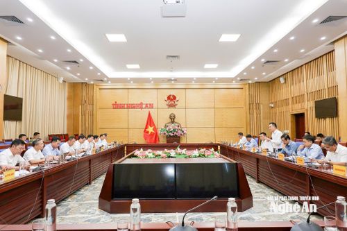 Quang cảnh buổi làm việc. Ảnh: Trần Lịch
