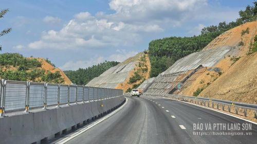 Hiện nay, đoạn tuyến từ nút giao IC03 đến Km 45 đã cơ bản thông xe kỹ thuật