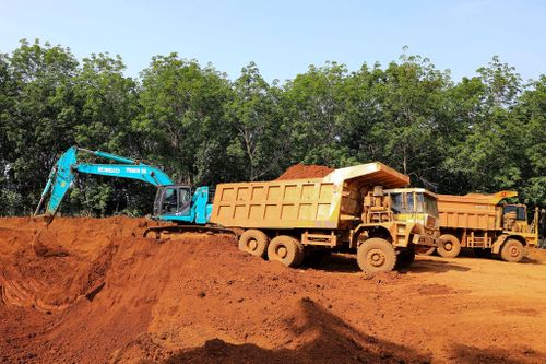 Hàng loạt địa phương ở Lâm Đồng bị "mắc kẹt" do vướng mắc quy hoạch bô xít