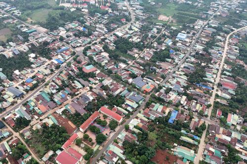Các tuyến đường trên địa bàn xã Nam Đà được đầu tư, nâng cấp, mở rộng một phần nhờ sự phối hợp trong giải phóng mặt bằng của người dân