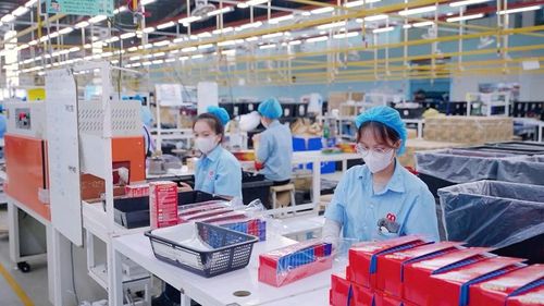 Lãnh đạo thành phố yêu cầu các sở, ngành tháo gỡ vướng mắc, tạo điều kiện thuận lợi để doanh nghiệp sản xuất, kinh doanh 