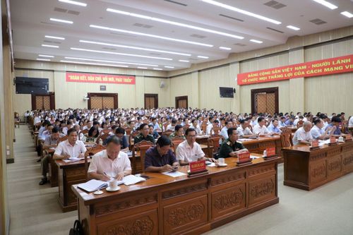 Các đại biểu tham dự Hội nghị