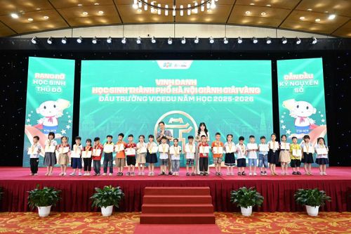 Lễ vinh danh học sinh xuất sắc giành giải Đấu trường VioEdu năm học 2025-2026 (khu vực TP. Hà Nội).