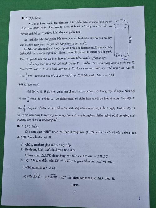  Đề Toán thi vào lớp 10 tại TP.HCM. Ảnh: NGUYỄN QUYÊN 