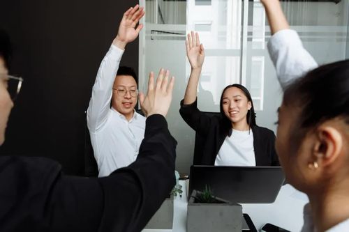  Môi trường công sở lý tưởng, giúp nhân viên cảm thấy hạnh phúc và làm việc hiệu quả hơn. Ảnh minh họa: Pexels. 