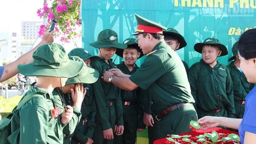 Sẵn sàng trải nghiệm "Học kỳ trong Quân đội".