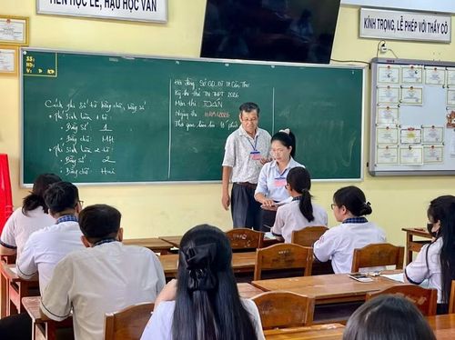Học sinh Trường THPT An Khánh (TP Cần Thơ) tham gia Kỳ thi thử tốt nghiệp THPT năm 2026.