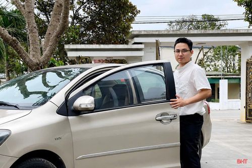 Anh Trần Đức Thắng đã sử dụng xăng E10 khoảng 10 ngày và chưa nhận thấy sự khác biệt trong quá trình vận hành xe.