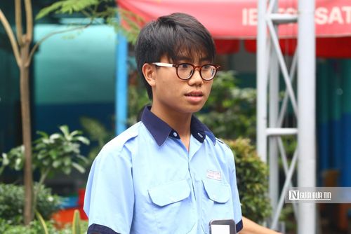 Thí sinh chia sẻ về đề thi.