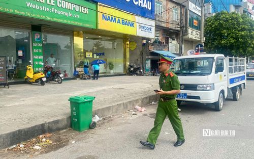 Theo đó, bên cạnh công tác tuyên truyền, lực lượng chức năng cũng kiên quyết xử lý các trường hợp cố tình vi phạm, tái vi phạm, tạo sự chuyển biến rõ nét về nhận thức và hành động của người dân.