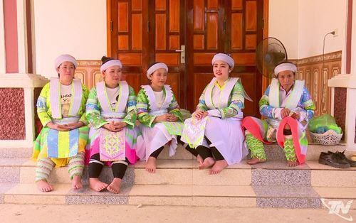 Phụ nữ dân tộc Mông ở Thái Nguyên.
