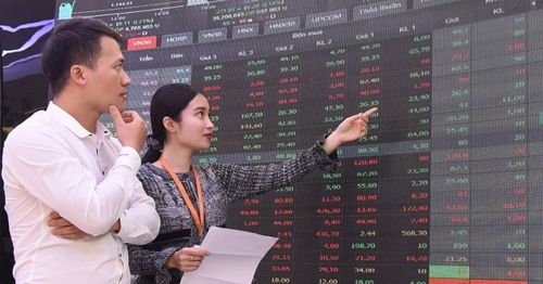 Bước sang tháng 6, thị trường chứng khoán Việt Nam được dự báo sẽ có nhiều ẩn số.