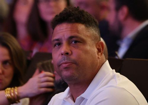  Chấn thương đã khiến sự nghiệp của Ronaldo bị ảnh hưởng nặng nề. 