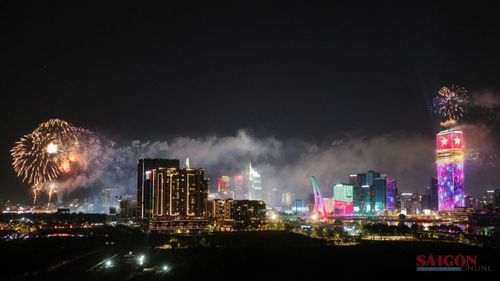  Tác phẩm "Khát vọng vươn cao". Tác giả: CHON KI HONG 