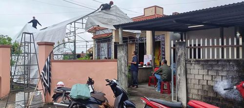 Con trai nghiện ngập sát hại mẹ ruột và đả thương cha ruột tại phường Đồng Hới.